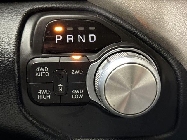 2019 RAM 1500 Laramie Crew Cab 4x4 5'7" Box