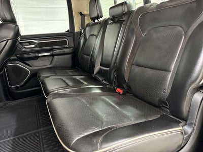 2019 RAM 1500 Laramie Crew Cab 4x4 5'7" Box