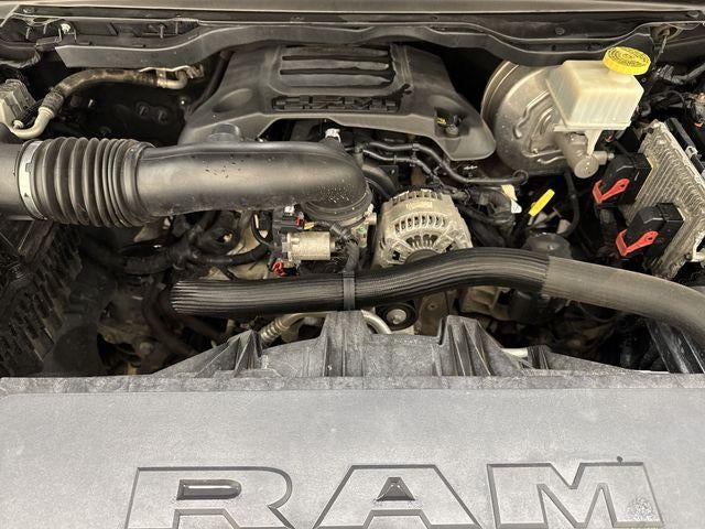 2019 RAM 1500 Laramie Crew Cab 4x4 5'7" Box