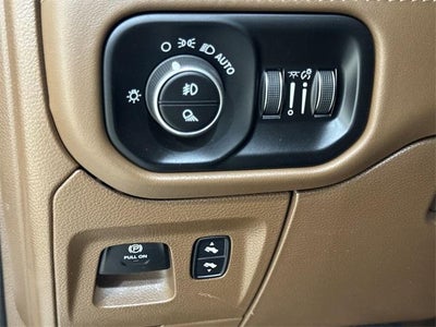 2021 RAM 1500 Limited Longhorn Crew Cab 4x4 5'7" Box