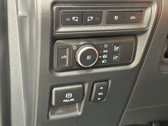 2021 Ford F-150 Base