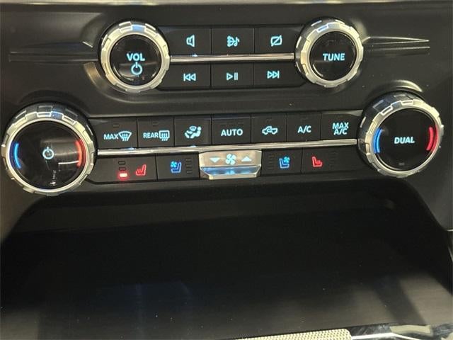 2022 Ford F-150 Base