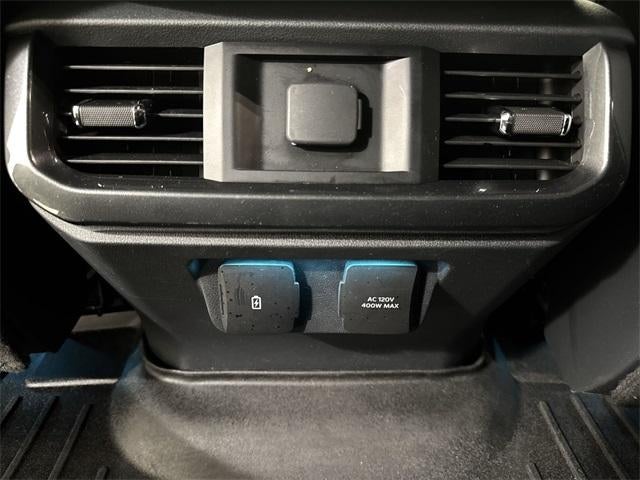 2022 Ford F-150 Base