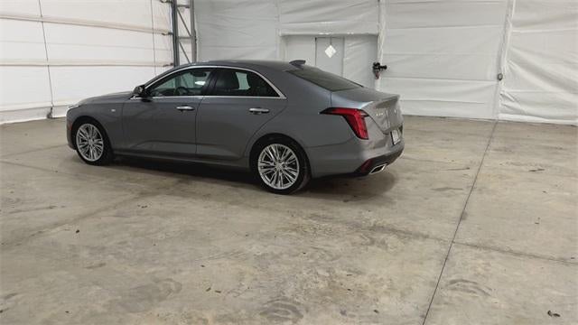 2022 Cadillac CT4 Premium Luxury