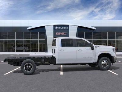 2026 GMC Sierra 3500 HD Chassis Cab SLE