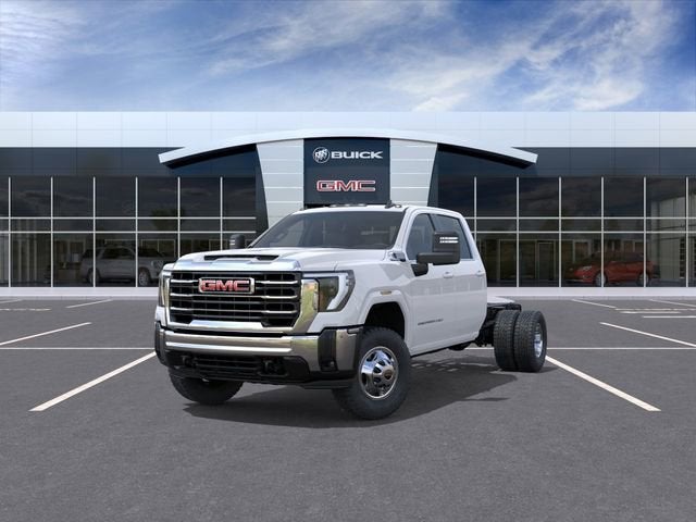 2026 GMC Sierra 3500 HD Chassis Cab SLE