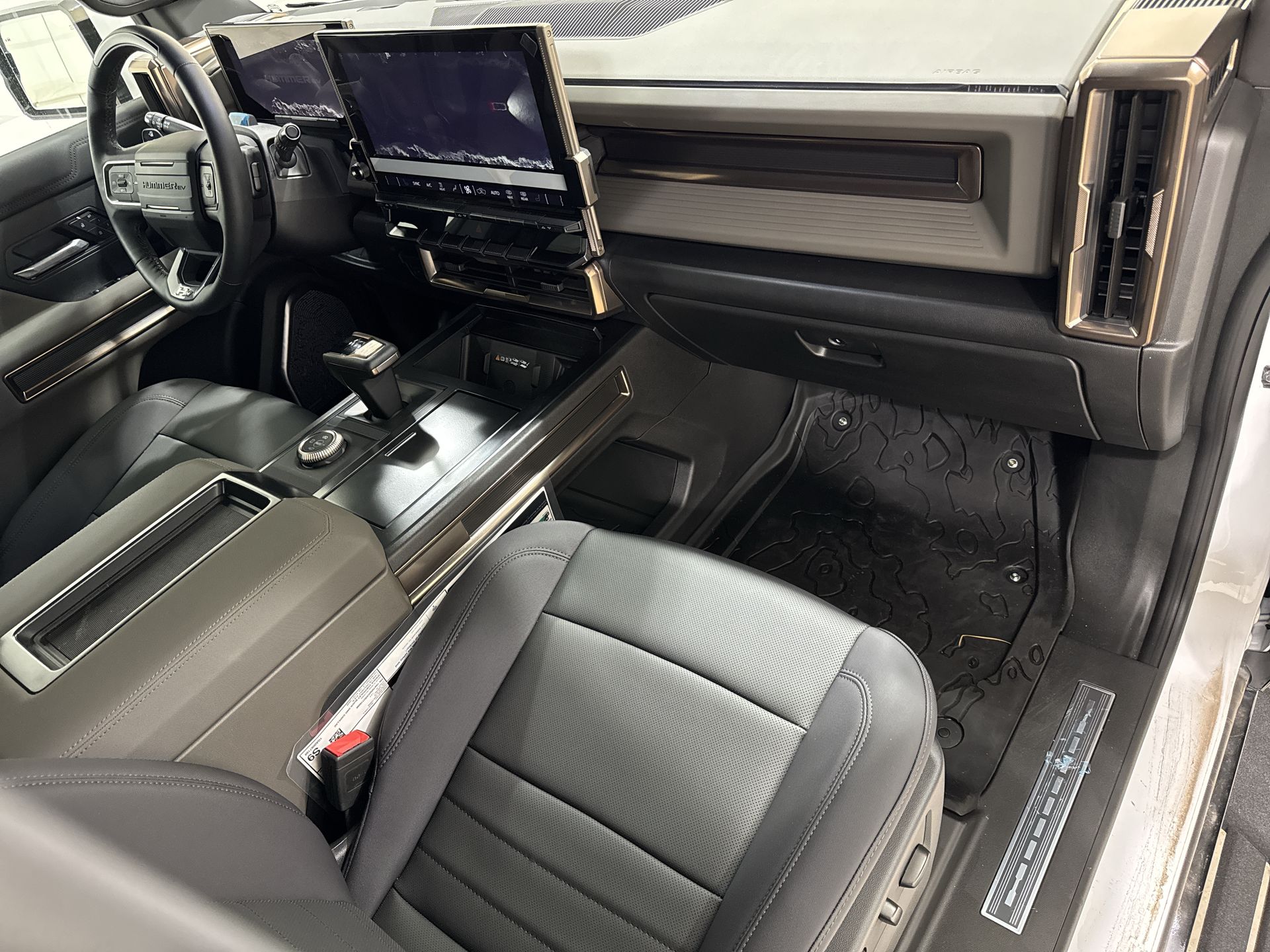 2025 GMC HUMMER EV SUV 3X