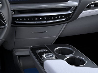 2024 Cadillac LYRIQ Luxury 2