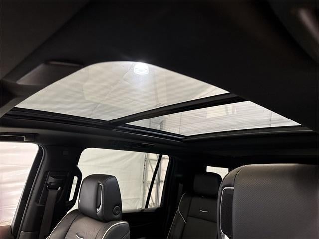 2022 Cadillac Escalade ESV Premium Luxury