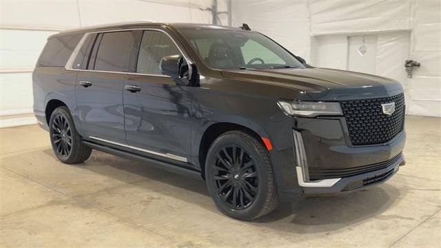 2022 Cadillac Escalade ESV Premium Luxury