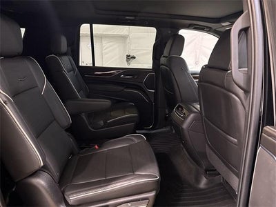 2022 Cadillac Escalade ESV Premium Luxury