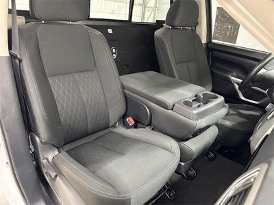 2017 Nissan TITAN XD SV