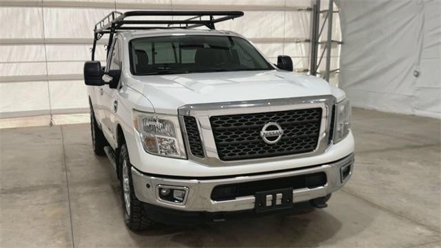 2017 Nissan TITAN XD SV