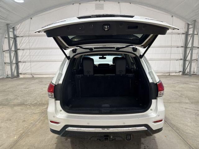 2016 Nissan Pathfinder Platinum