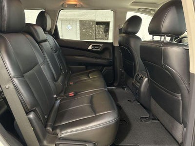 2016 Nissan Pathfinder Platinum