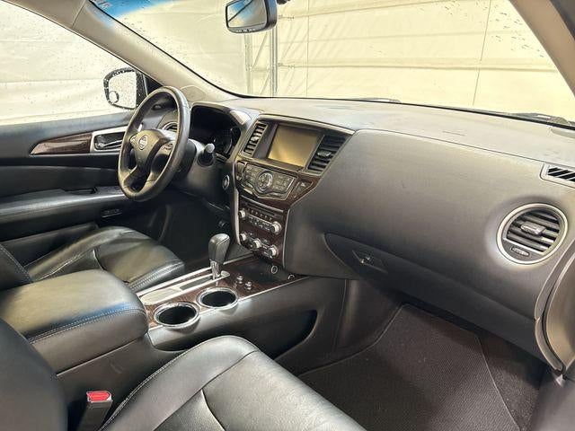 2016 Nissan Pathfinder Platinum